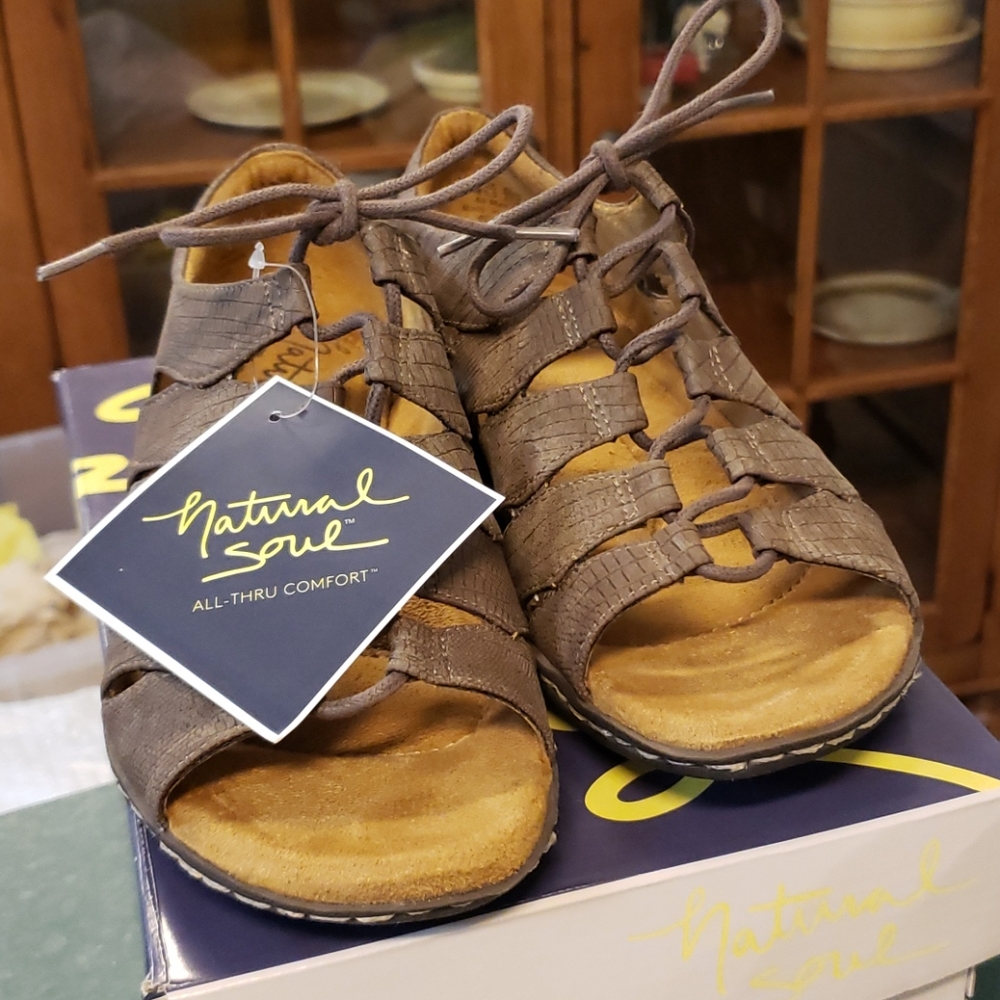 Natural Soul shoes